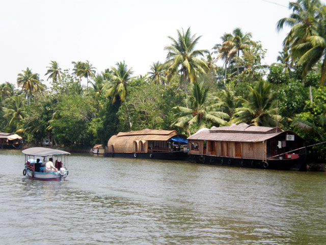 kerala - Kumarakom backwaters